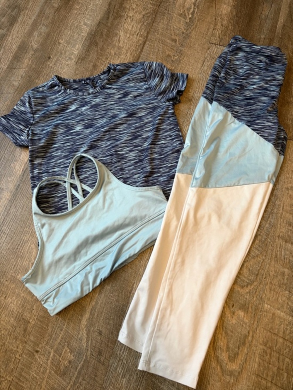 🌸 $10 SALE 🌸 Girls Athletic Outfit size 10/12